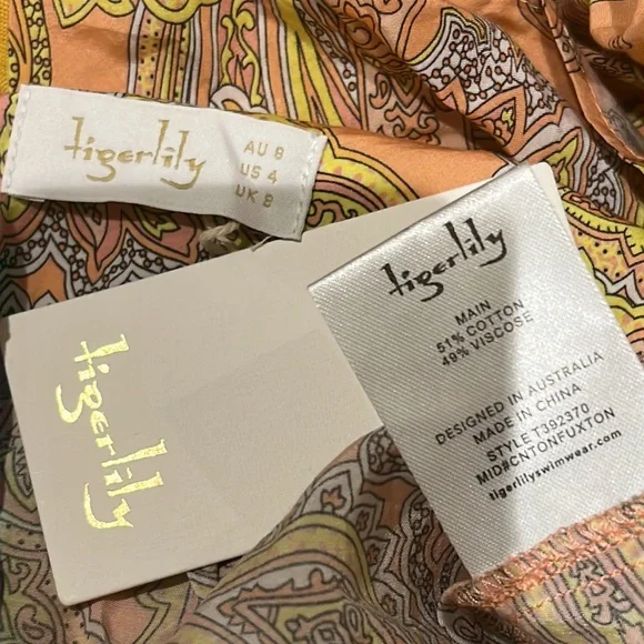 TIGERLILY Sisandia Paisley High Waisted Split Wide Leg Pants NWT - Picture 16 of 16